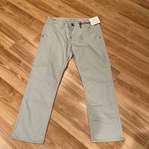 Robert Graham slim pant